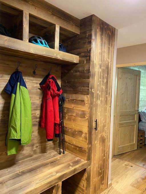 Gorgeous 2 Bedroom, 2 Full Bath, Ski In Apartment! Winner Of 2025 And 2024 Traveller Award! Morzine Kültér fotó