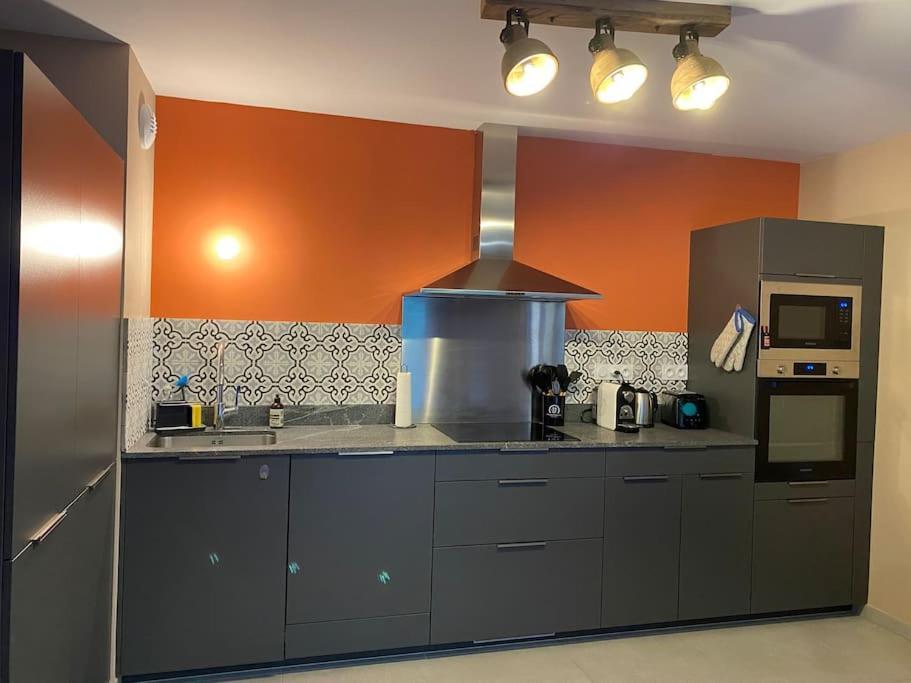 Gorgeous 2 Bedroom, 2 Full Bath, Ski In Apartment! Winner Of 2025 And 2024 Traveller Award! Morzine Kültér fotó