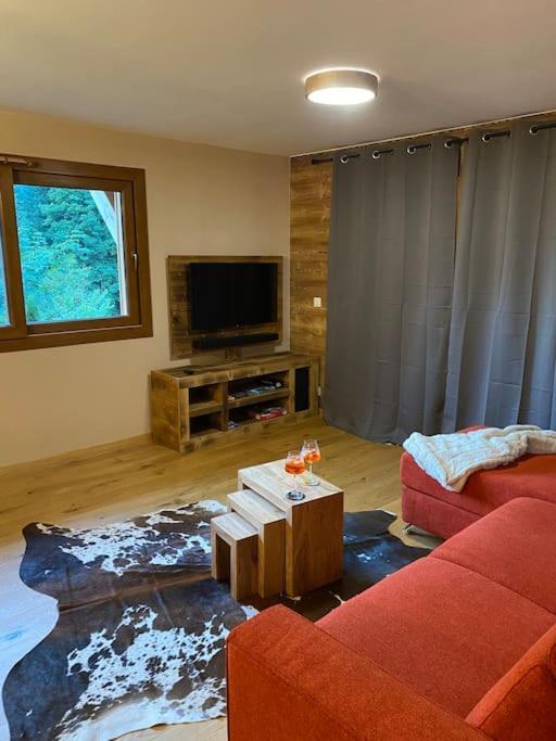 Gorgeous 2 Bedroom, 2 Full Bath, Ski In Apartment! Winner Of 2025 And 2024 Traveller Award! Morzine Kültér fotó