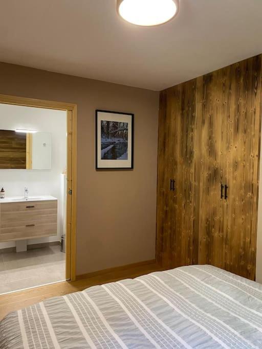 Gorgeous 2 Bedroom, 2 Full Bath, Ski In Apartment! Winner Of 2025 And 2024 Traveller Award! Morzine Kültér fotó